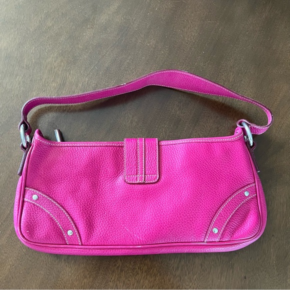 Women’s Burberry Pink Leather Shoulder Baguette Bag Plaid Liner Silver Hardware - Picture 3 of 15